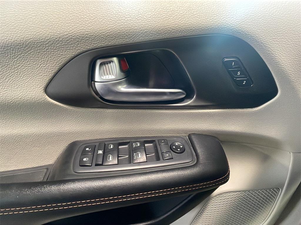 used 2020 Chrysler Pacifica car, priced at $14,499