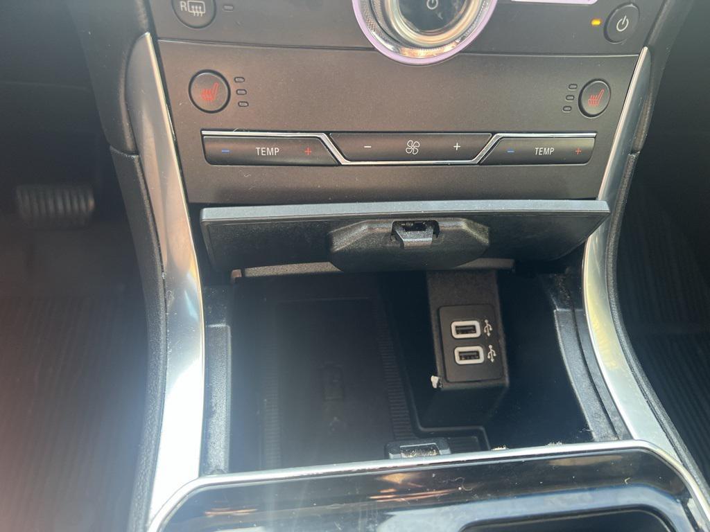 used 2020 Ford Edge car, priced at $15,500