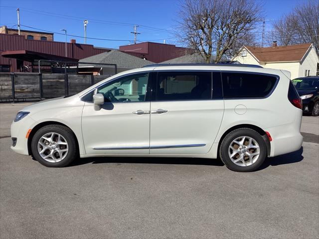 used 2017 Chrysler Pacifica car, priced at $9,200