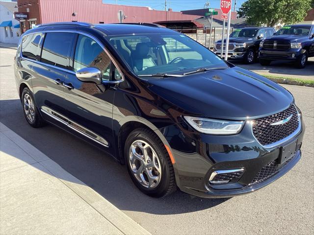 used 2021 Chrysler Pacifica Hybrid car, priced at $30,000