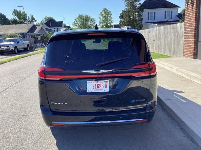 used 2021 Chrysler Pacifica Hybrid car, priced at $30,000