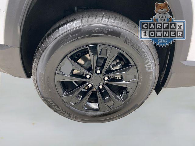 used 2025 Chevrolet Equinox car, priced at $27,900