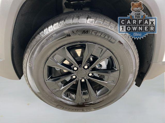 used 2025 Chevrolet Equinox car, priced at $27,900