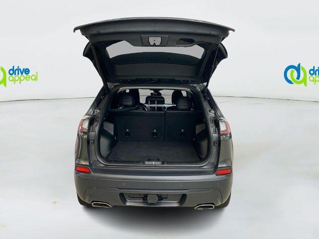 used 2019 Jeep Cherokee car, priced at $17,669