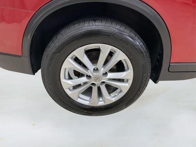 used 2015 Nissan Rogue car, priced at $10,990