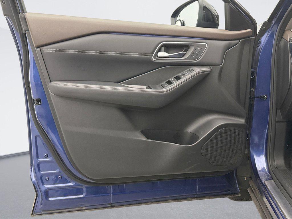 used 2023 Nissan Rogue car, priced at $29,799