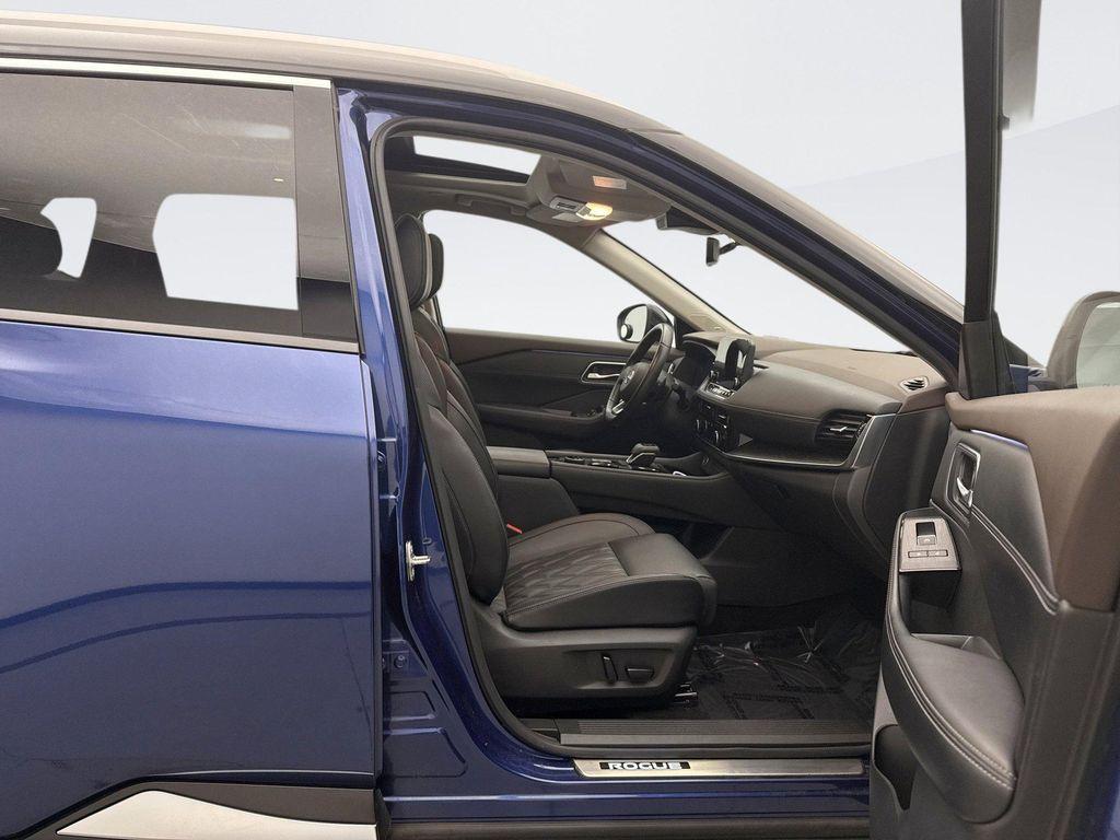 used 2023 Nissan Rogue car, priced at $29,799