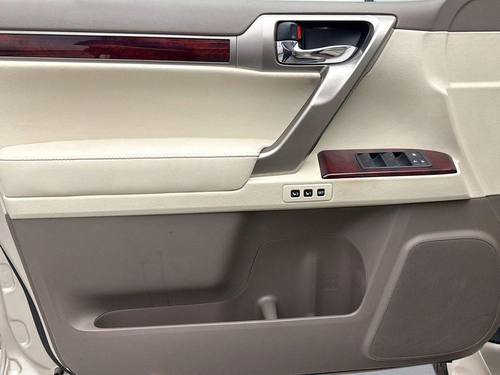 used 2011 Lexus GX 460 car, priced at $18,349