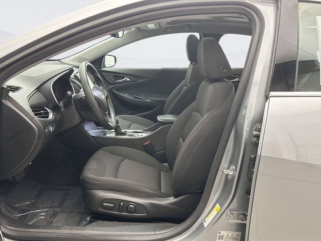 used 2024 Chevrolet Malibu car, priced at $19,299
