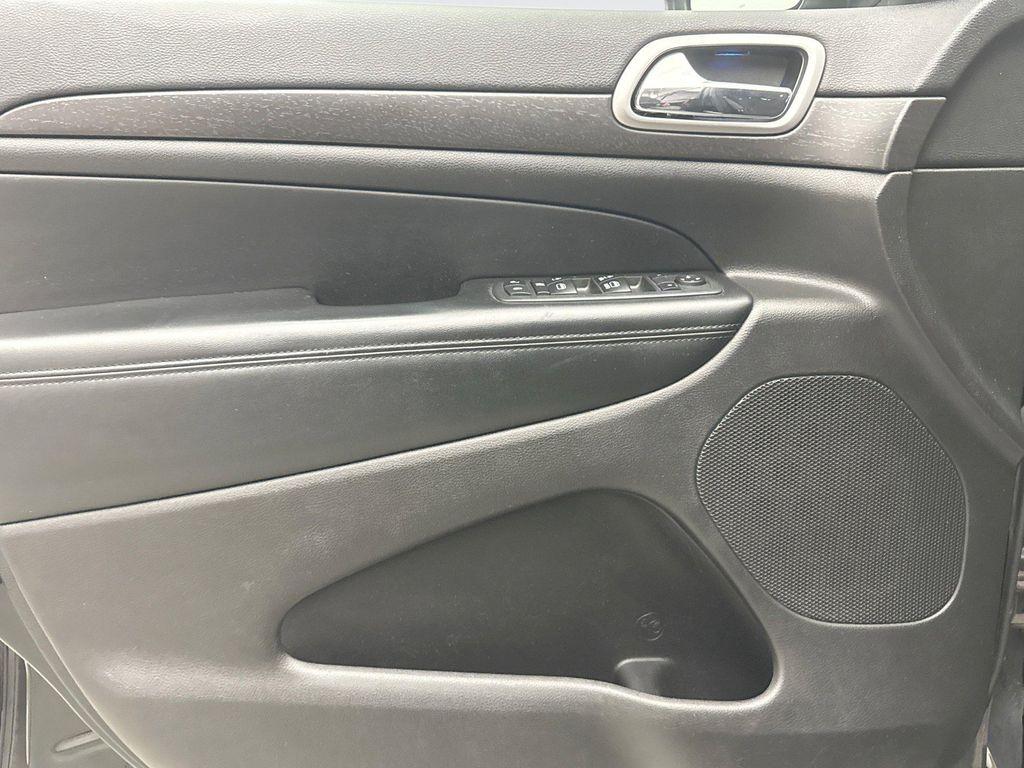 used 2018 Jeep Grand Cherokee car, priced at $13,249