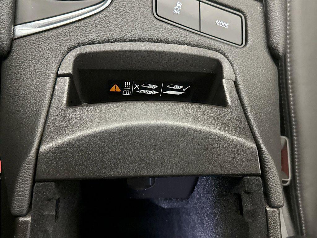 used 2023 Cadillac XT6 car, priced at $41,799