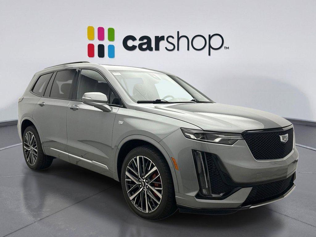 used 2023 Cadillac XT6 car, priced at $41,799