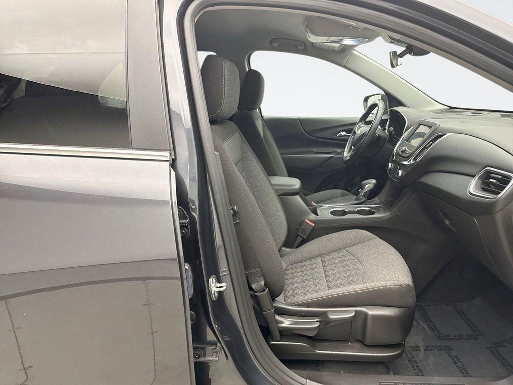 used 2022 Chevrolet Equinox car, priced at $16,147