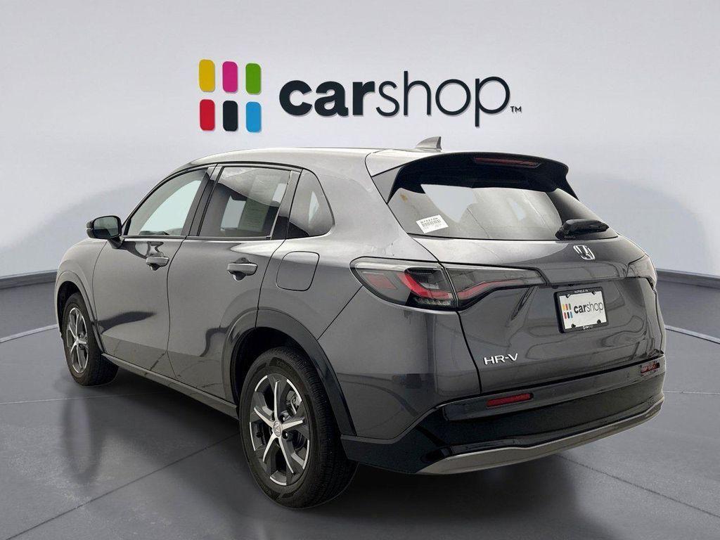 used 2025 Honda HR-V car, priced at $31,800