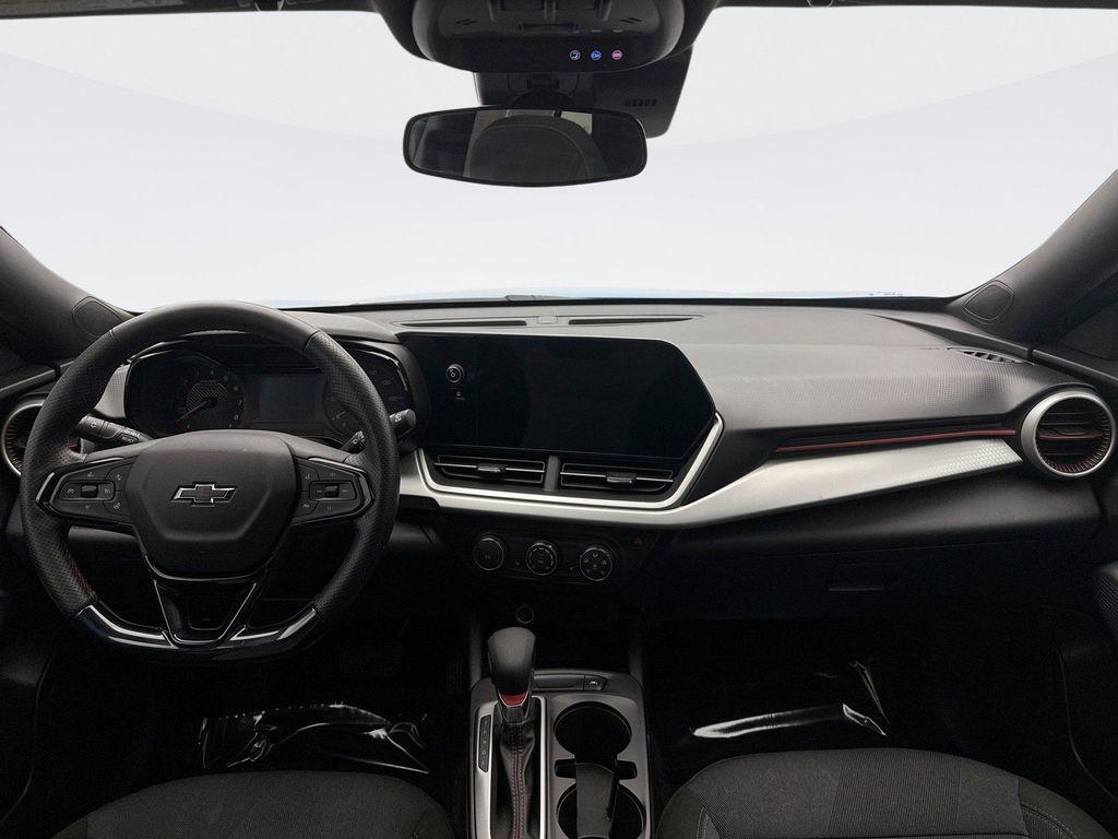 used 2025 Chevrolet Trax car, priced at $22,499