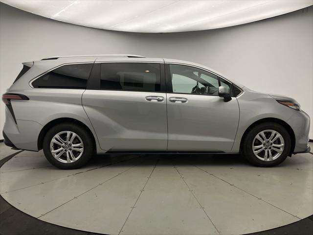 used 2022 Toyota Sienna car, priced at $44,750