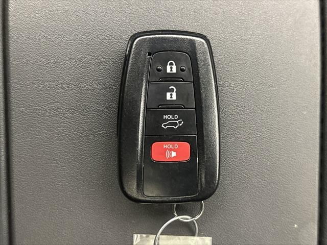 used 2022 Toyota Highlander car, priced at $38,000