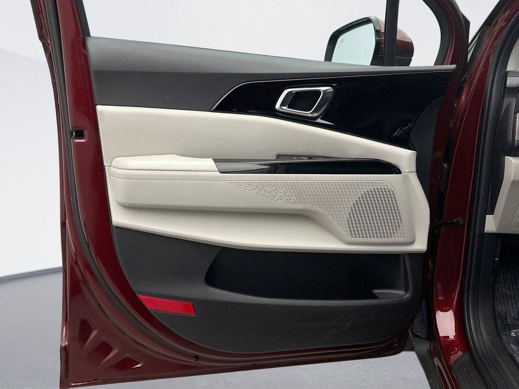 used 2024 Kia Carnival car, priced at $39,599