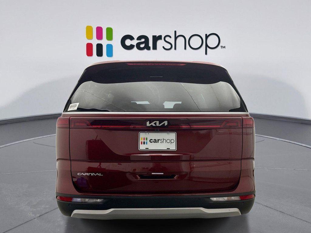 used 2024 Kia Carnival car, priced at $39,599