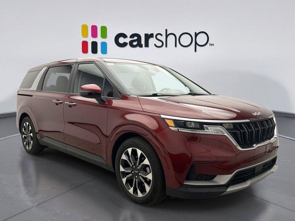 used 2024 Kia Carnival car, priced at $39,599