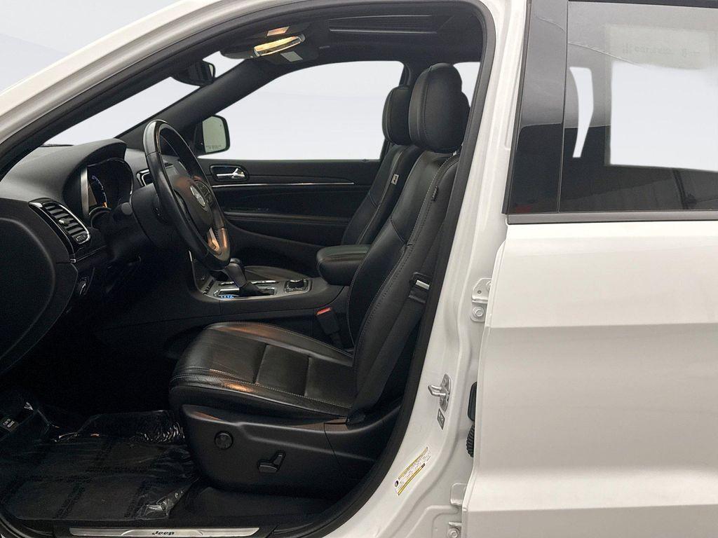 used 2021 Jeep Grand Cherokee car, priced at $28,699