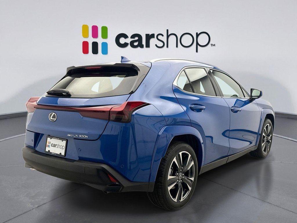used 2025 Lexus UX 300h car, priced at $40,197