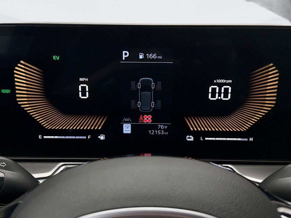 used 2025 Kia Sorento Hybrid car, priced at $35,898
