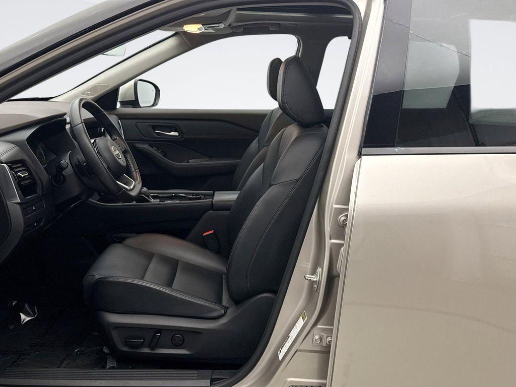 used 2022 Nissan Rogue car, priced at $28,700