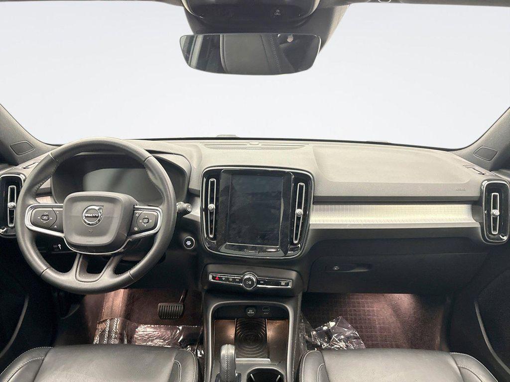 used 2019 Volvo XC40 car, priced at $23,048