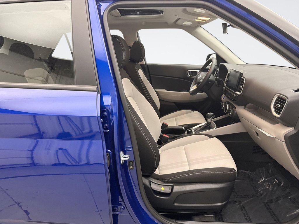used 2025 Hyundai Venue car, priced at $20,199