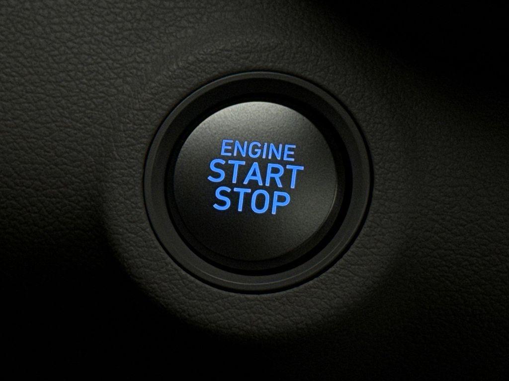 used 2025 Hyundai Venue car, priced at $20,199