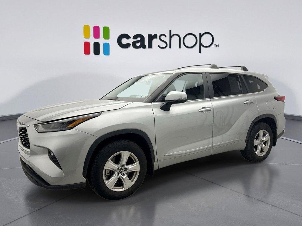 used 2023 Toyota Highlander car, priced at $34,599