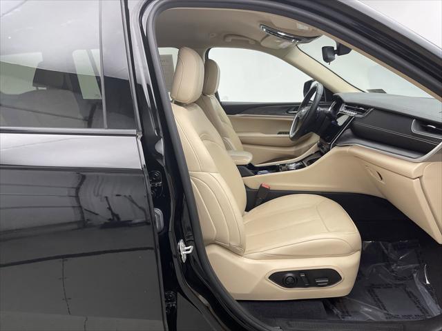 used 2022 Jeep Grand Cherokee L car, priced at $33,999