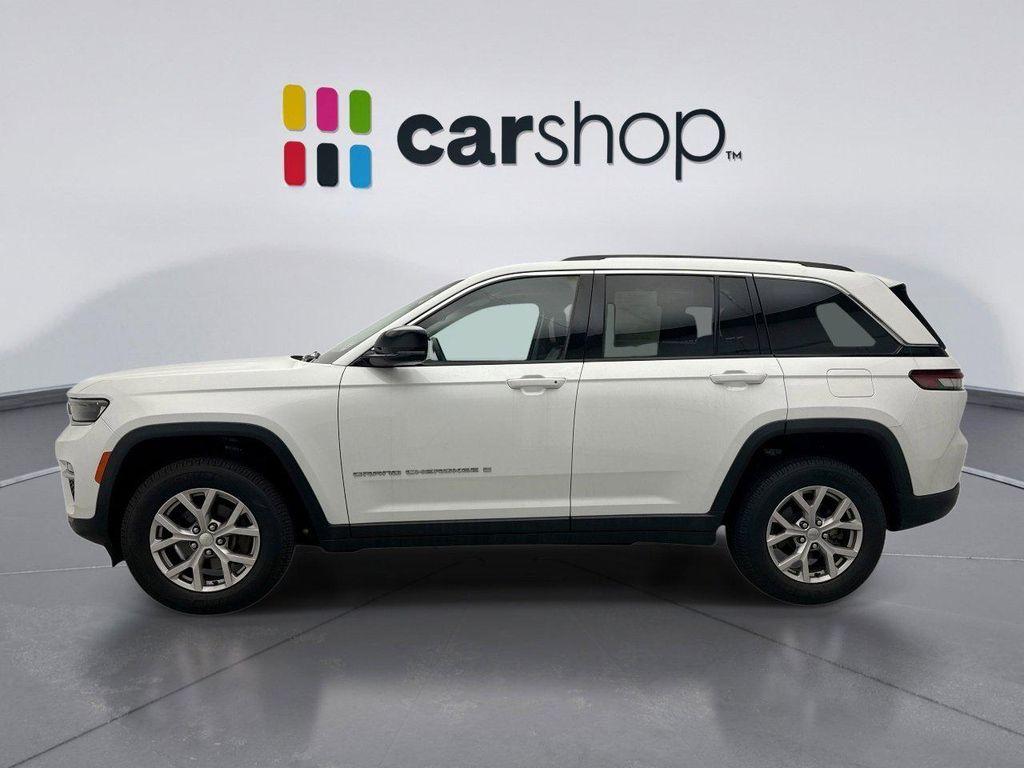 used 2022 Jeep Grand Cherokee car, priced at $34,000