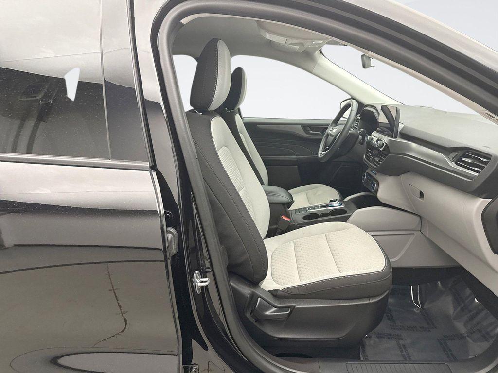 used 2023 Ford Escape car, priced at $24,899