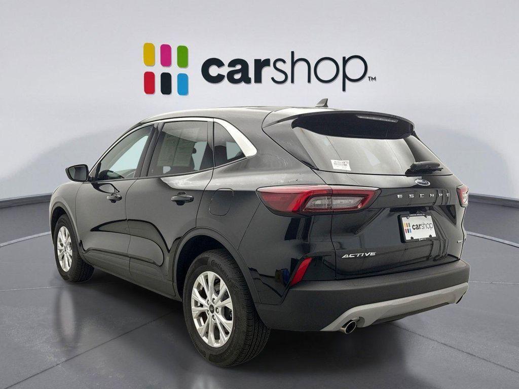 used 2023 Ford Escape car, priced at $24,899