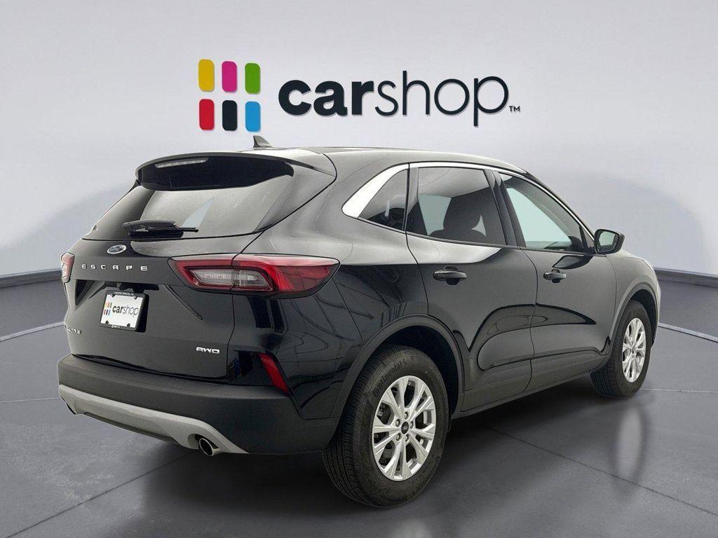 used 2023 Ford Escape car, priced at $24,899