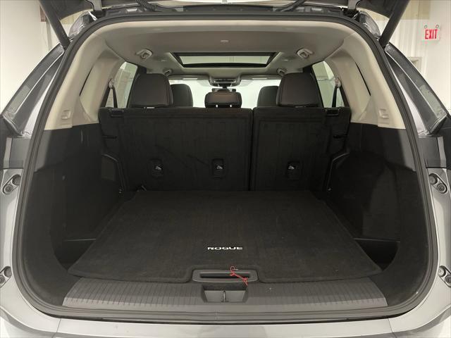 used 2024 Nissan Rogue car, priced at $29,399