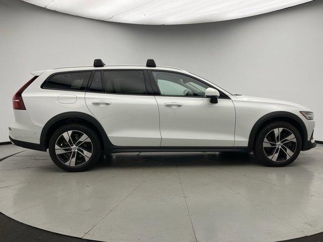 used 2020 Volvo V60 Cross Country car, priced at $26,948