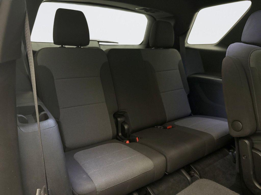 used 2023 Chevrolet Traverse car, priced at $34,000