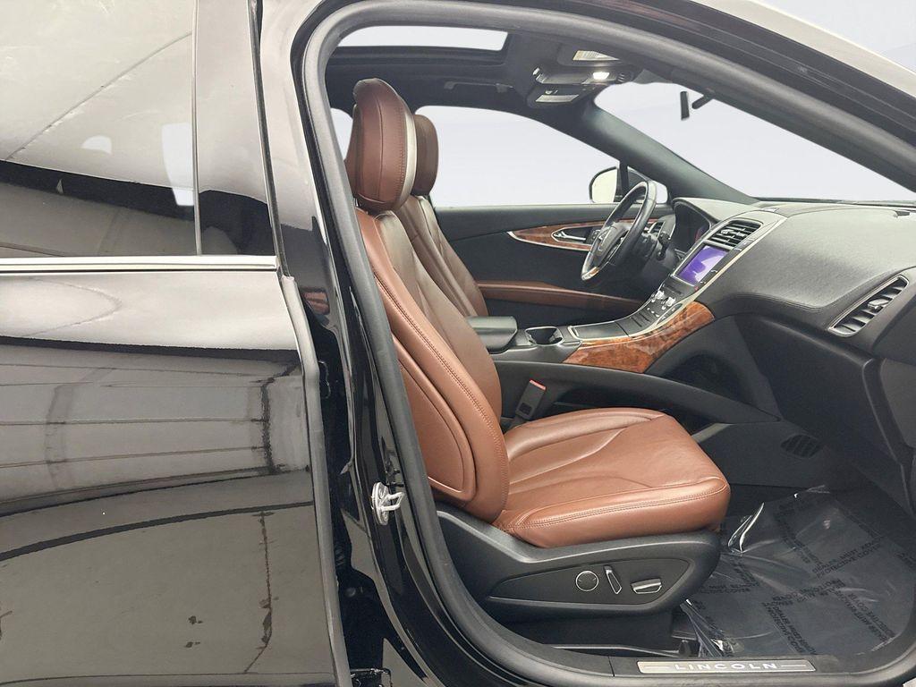 used 2020 Lincoln Nautilus car, priced at $25,847