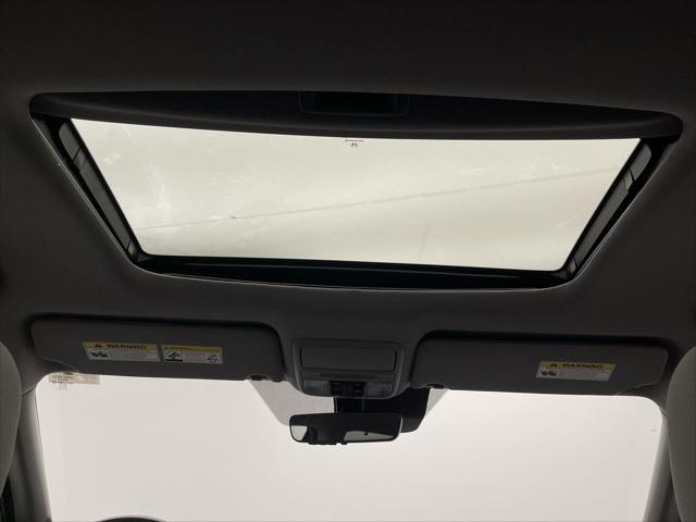 used 2022 Honda Pilot car, priced at $34,899