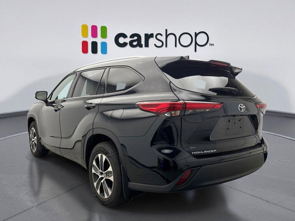 used 2021 Toyota Highlander car, priced at $31,950