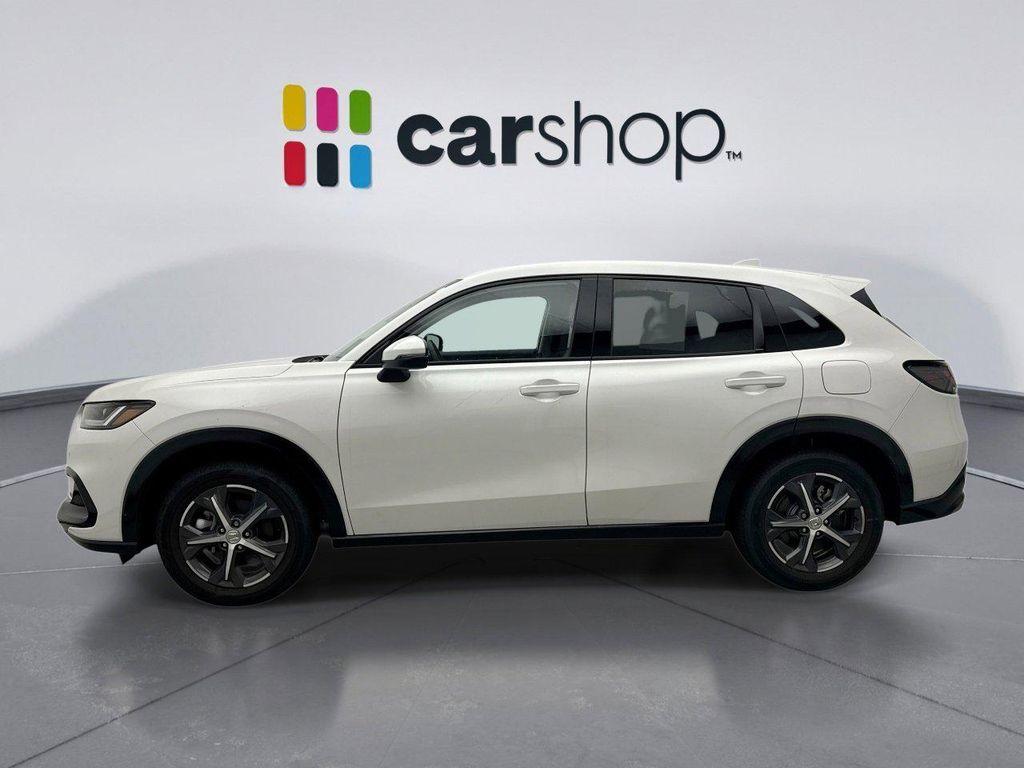 used 2025 Honda HR-V car, priced at $31,099