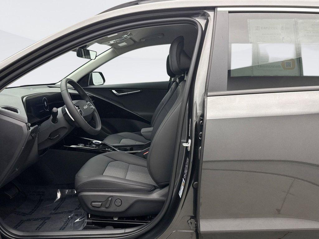 used 2025 Kia Niro EV car, priced at $29,199