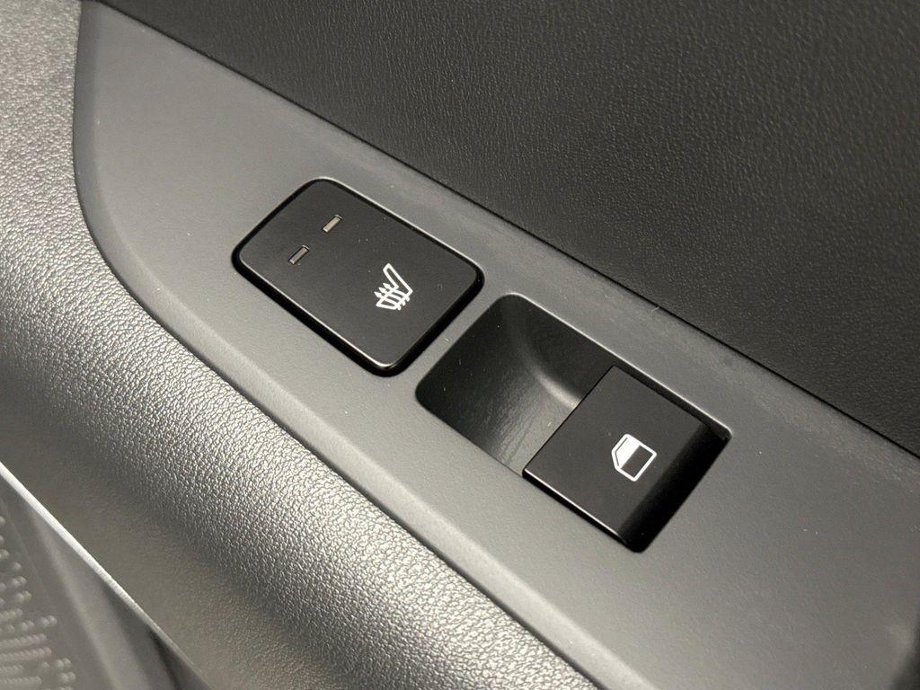 used 2025 Kia Niro EV car, priced at $29,199