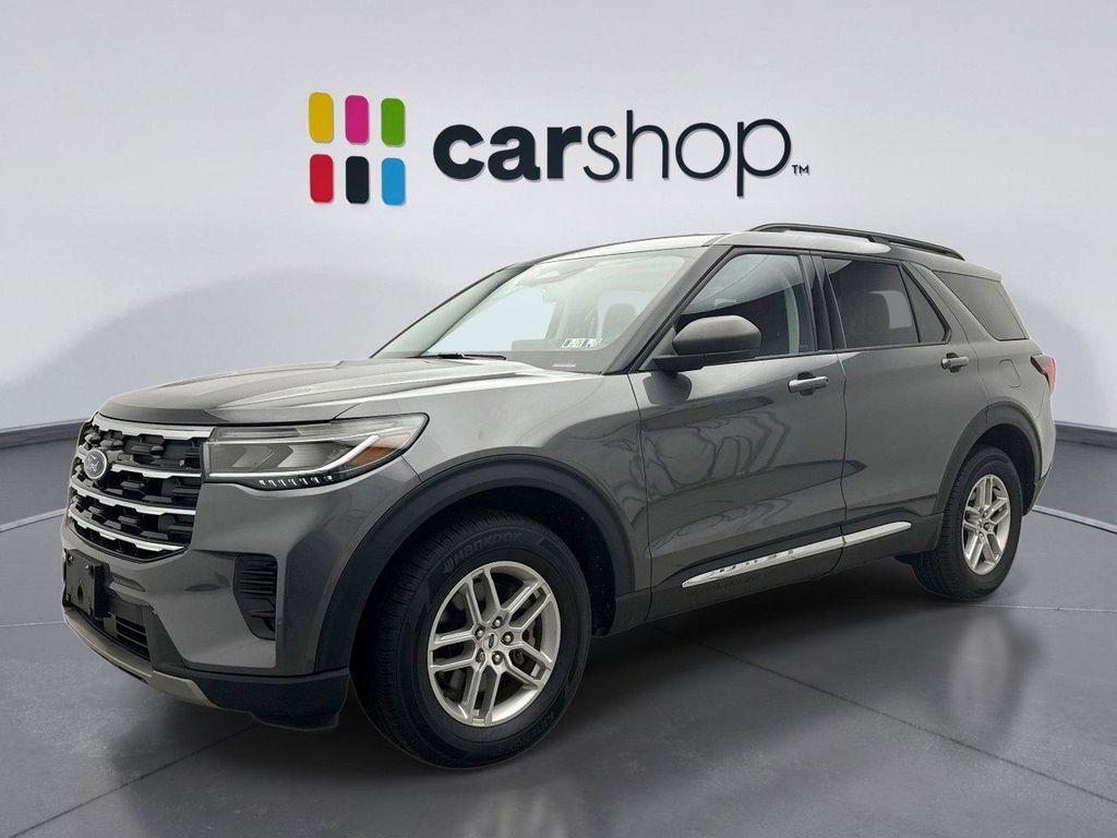 used 2025 Ford Explorer car, priced at $40,700