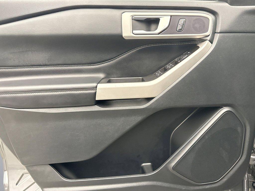 used 2022 Ford Explorer car, priced at $22,549