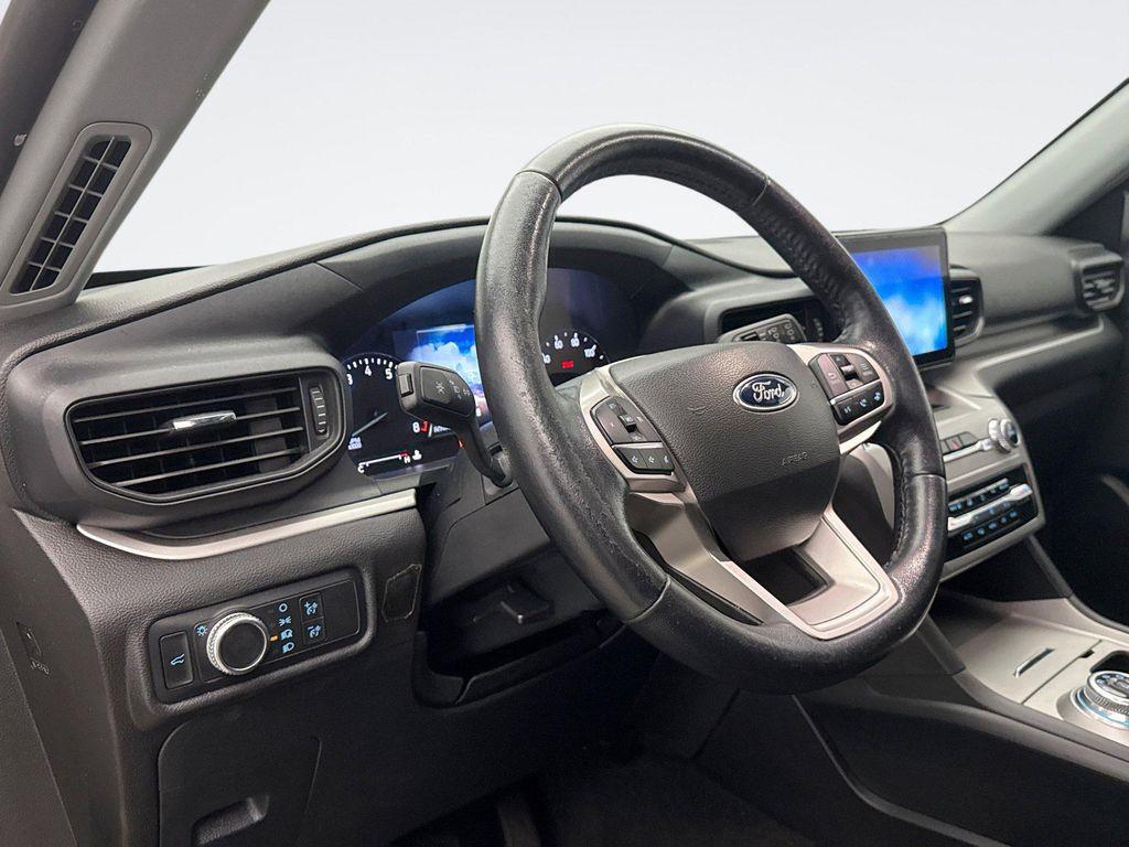 used 2022 Ford Explorer car, priced at $19,949