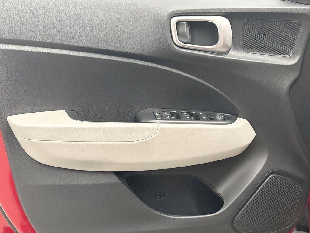 used 2022 Hyundai Venue car, priced at $18,399